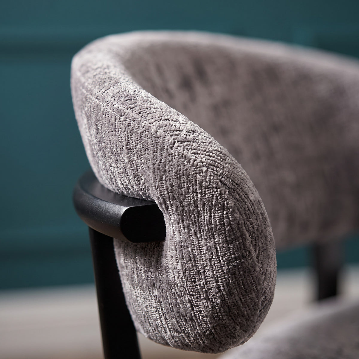 Polsterstuhl Ava Smoke – Detailansicht Material